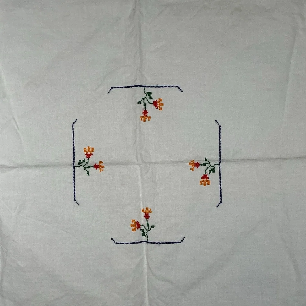 VTG Hand Embroidered 33
